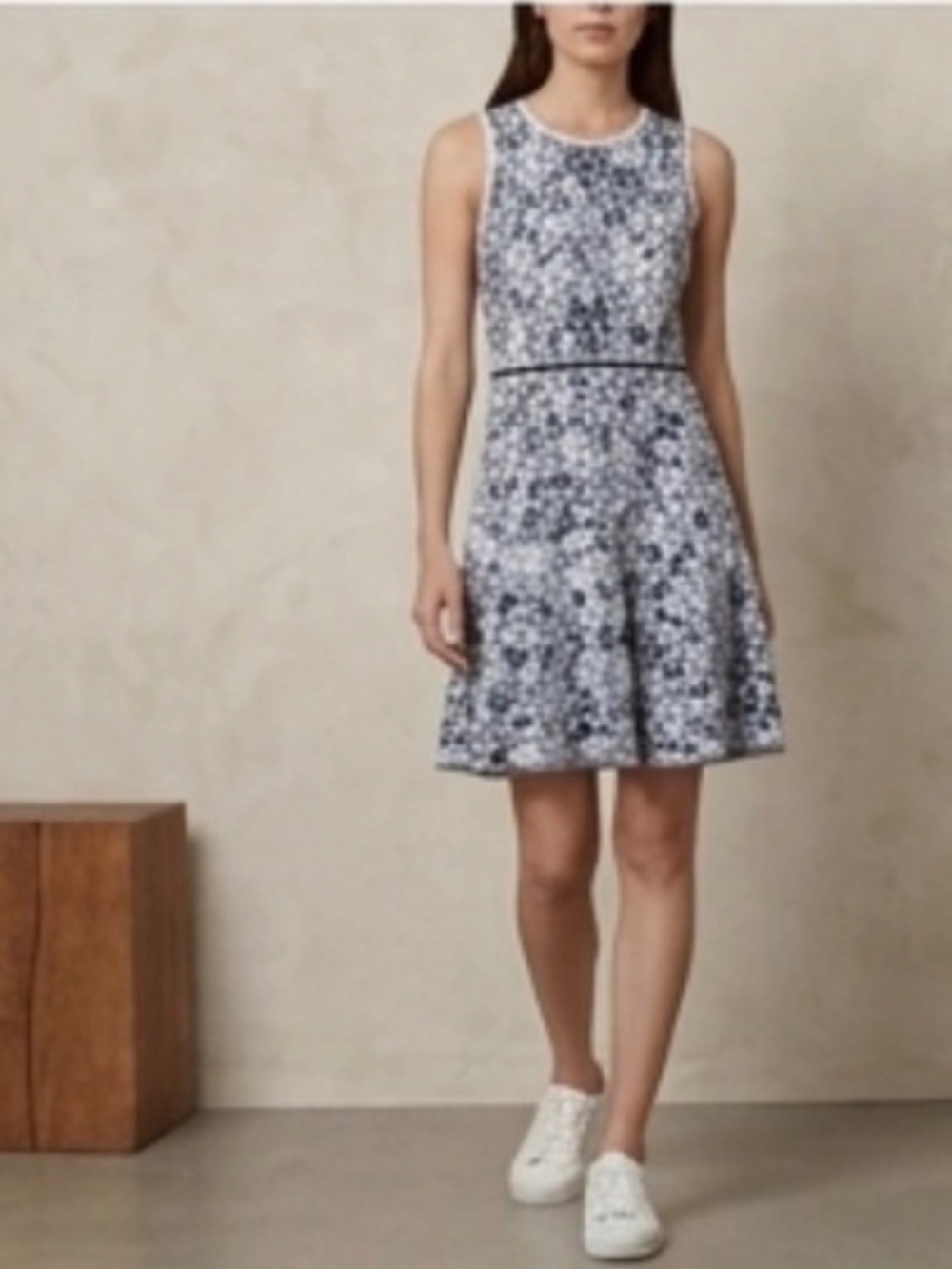 Blue & White Floral Printed Knit Fit & Flare Sleeveless Dress, “JONN JENN”,Large